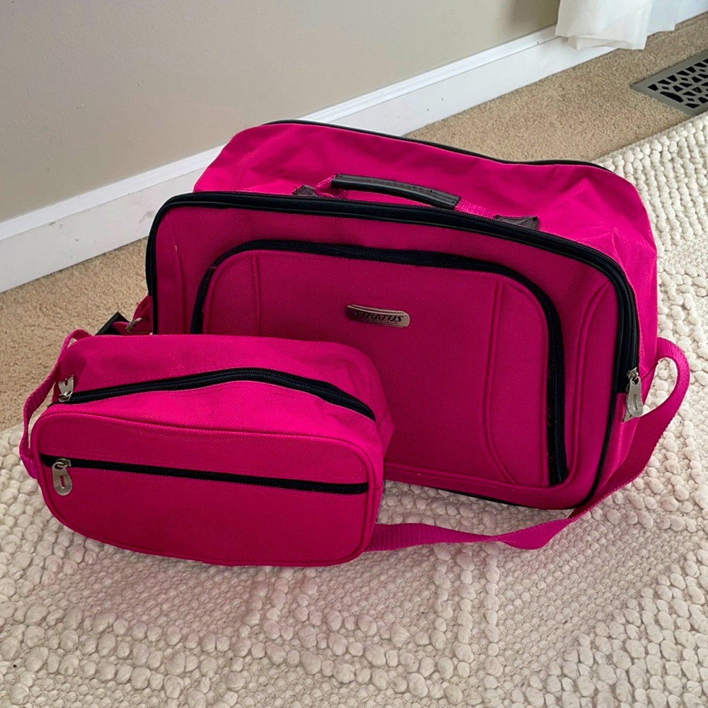 ✨NEW✨ Hot Pink weekender & cosmetic bag